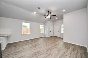 18728 Loom dr, Conroe, TX 77306 - Photo 12
