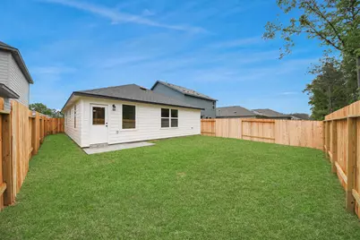 18728 Loom Drive, Conroe, TX 77306 - Photo 36