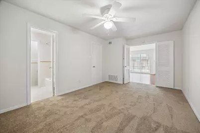 3703 Roseland Street #03, Houston, TX 77006 - Photo 8