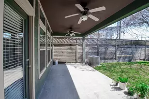 814 W 26th St, Houston, TX 77008 - Photo 38