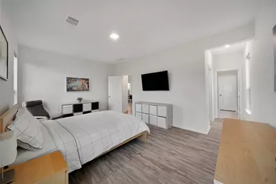 11638 Rosewood Forest Court, Houston, TX 77038 - Photo 16