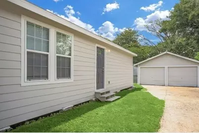 3801 Broyles Street, Houston, TX 77026 - Photo 2