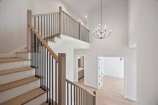 431 Venado View Court, Conroe, TX 77304 - Photo 4