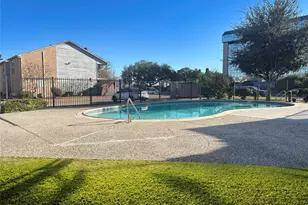 9350 Country Creek Dr, Houston, TX 77036 - Photo 18