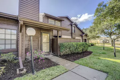 2611 Grants Lake Boulevard #226, Sugar Land, TX 77479 - Photo 2