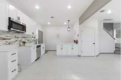 8306 Tidwell Road #A/B, Houston, TX 77028 - Photo 16