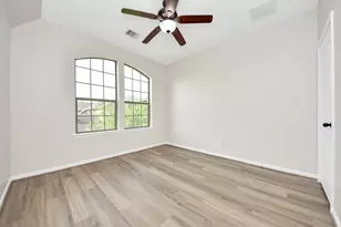 9815 Patricia Haven Ln, Humble, TX 77396 - Photo 40