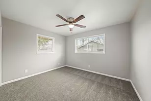 7265 Ashburn St, Houston, TX 77061 - Photo 12