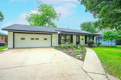 1422 Wisterwood Drive, Houston, TX 77043 - Photo 2