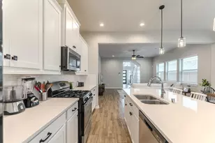 17794 Tree of Heaven, Conroe, TX 77385 - Photo 8