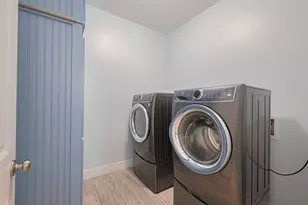 1126 Island Blvd, Crystal Beach, TX 77650 - Photo 20