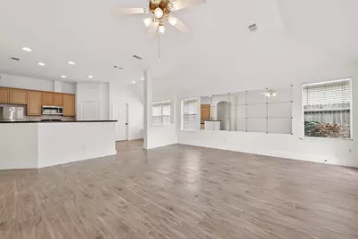 3143 Oakwood Run Drive, Sugar Land, TX 77498 - Photo 8