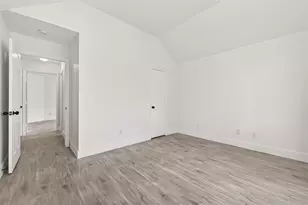 3143 Oakwood Run Dr, Sugar Land, TX 77498 - Photo 20