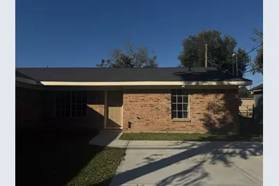 207 E Mitchell Road, Houston, TX 77037 - Photo 1