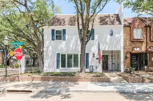 8638 Oakford Dr, Houston, TX 77024 - Photo 1