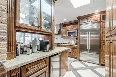 8638 Oakford Drive, Houston, TX 77024 - Photo 16