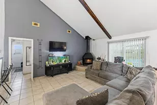 1114 Mustang Trail, Houston, TX 77339 - Photo 4