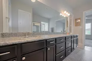 4942 Thunder Creek Ln, Sugar Land, TX 77479 - Photo 20