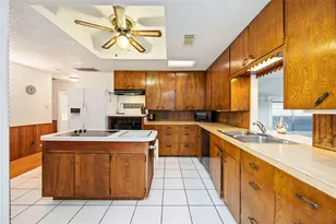 7518 Magnolia St, Houston, TX 77023 - Photo 16