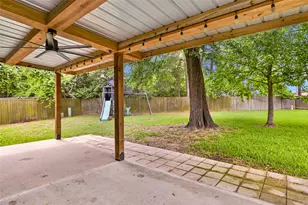 22000 Knights Cove Dr, Kingwood, TX 77339 - Photo 8