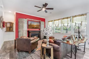 20801 Plaza Cir, Crosby, TX 77532 - Photo 18