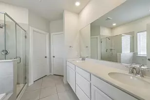 8515 Lake Groove Ln, Baytown, TX 77523 - Photo 12
