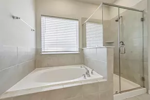 8515 Lake Groove Ln, Baytown, TX 77523 - Photo 14