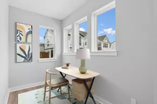 16045 Hayes Pk Dr, Houston, TX 77079 - Photo 2