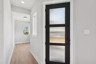 16045 Hayes Pk Dr, Houston, TX 77079 - Photo 18