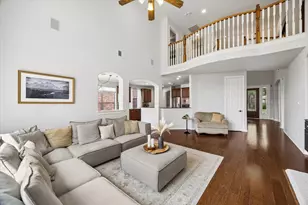 15410 Stone Gables Ln, Houston, TX 77044 - Photo 10