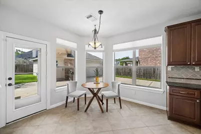 15410 Stone Gables Lane, Houston, TX 77044 - Photo 16