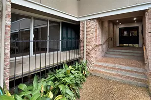 624 S Ripple Creek Dr, Houston, TX 77057 - Photo 26