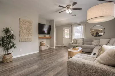 5049 Willow Point Drive, Conroe, TX 77303 - Photo 10