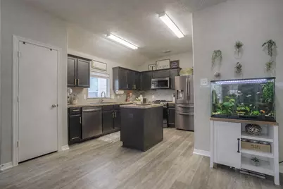 5049 Willow Point Drive, Conroe, TX 77303 - Photo 18