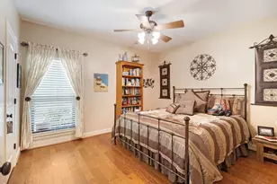 256 Southcreek Park, Livingston, TX 77351 - Photo 34