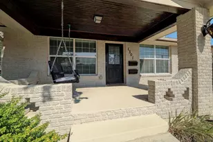 1301 Pearson St, Houston, TX 77023 - Photo 2