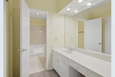 506 Wilcrest Drive #506, Houston, TX 77042 - Photo 14