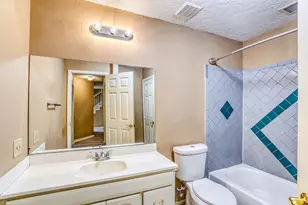 19311 Cypress Bay Dr, Katy, TX 77449 - Photo 16