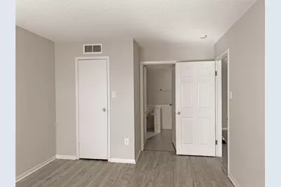 2816 S Bartell Drive #34, Houston, TX 77054 - Photo 16