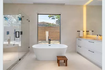 46 W Broad Oaks Dr, Houston, TX 77056 - Photo 26