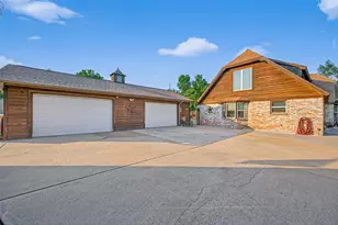 106 Abilene Dr, Magnolia, TX 77354 - Photo 4