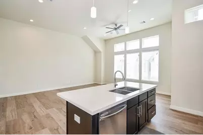 135 Knightsbridge Park Lane, Houston, TX 77018 - Photo 10