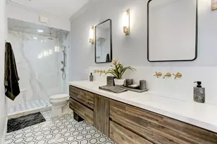 2111 Welch St, Houston, TX 77019 - Photo 10