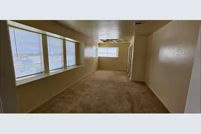 16319 Green Shade Drive, Houston, TX 77090 - Photo 2