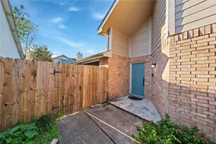 12635 Ashford Chase Dr, Houston, TX 77082 - Photo 2