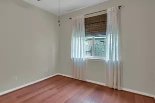 30 S Rambling Ridge Pl, Conroe, TX 77385 - Photo 8