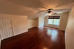 30 S Rambling Ridge Pl, Conroe, TX 77385 - Photo 10