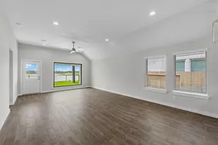 8742 Mallow Rose Wy, Rosharon, TX 77583 - Photo 6