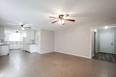 122 Honeysuckle Drive, Baytown, TX 77520 - Photo 14