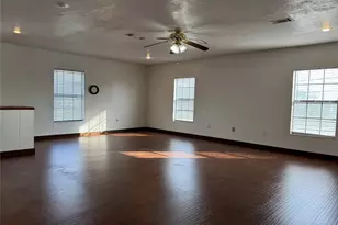 4606 Mallard St, Hitchcock, TX 77563 - Photo 12